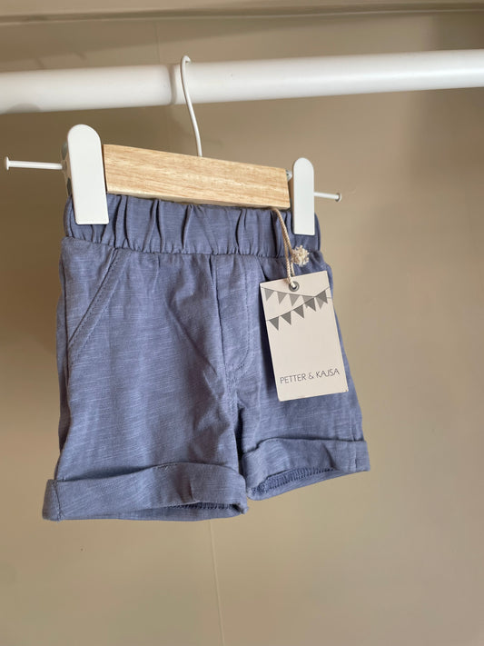 Shorts stl 50/56 (1-2 mån) - Petter & Kajsa
