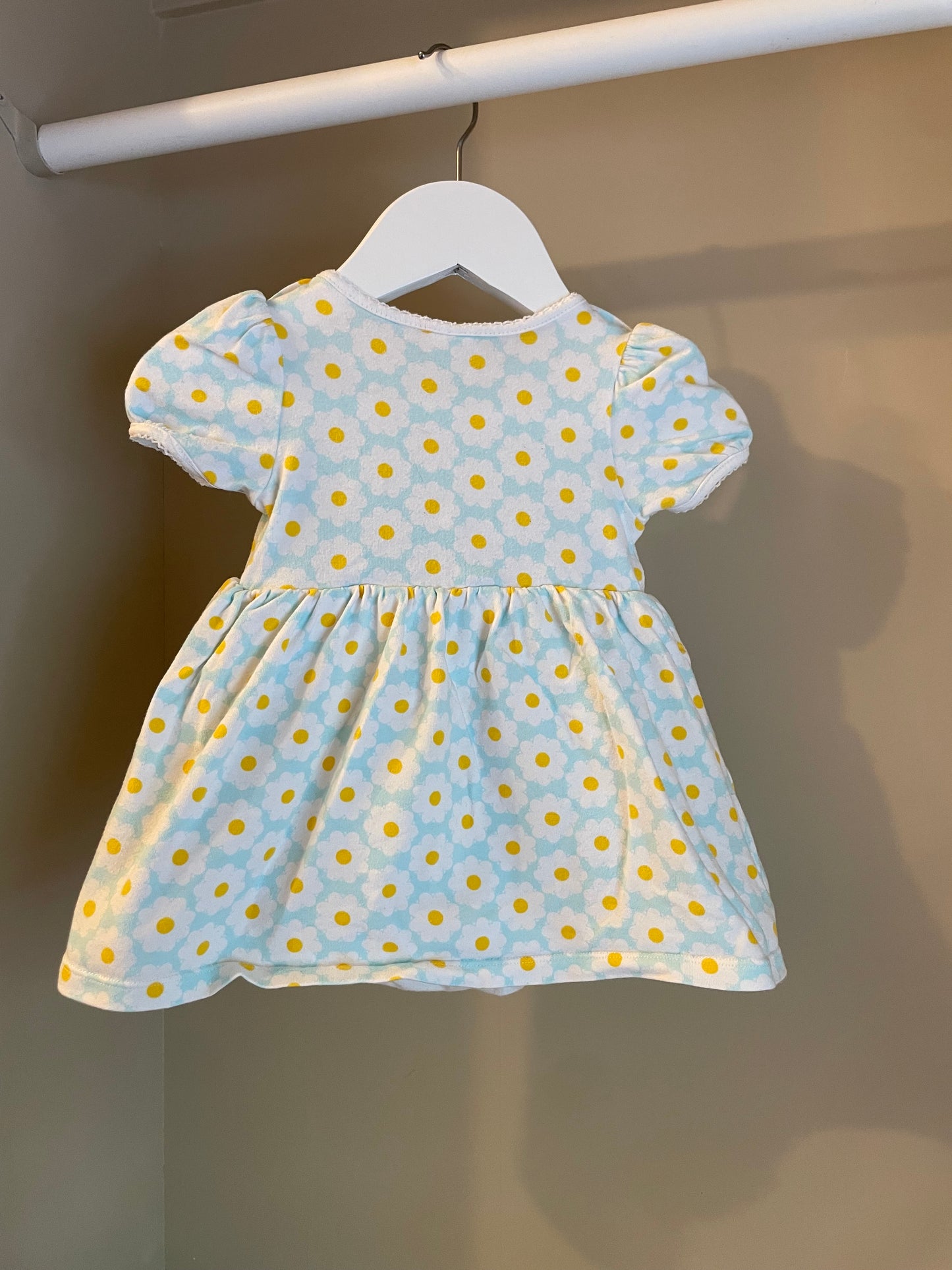 Klänning blommig stl 68 (4-6 mån) - H&M