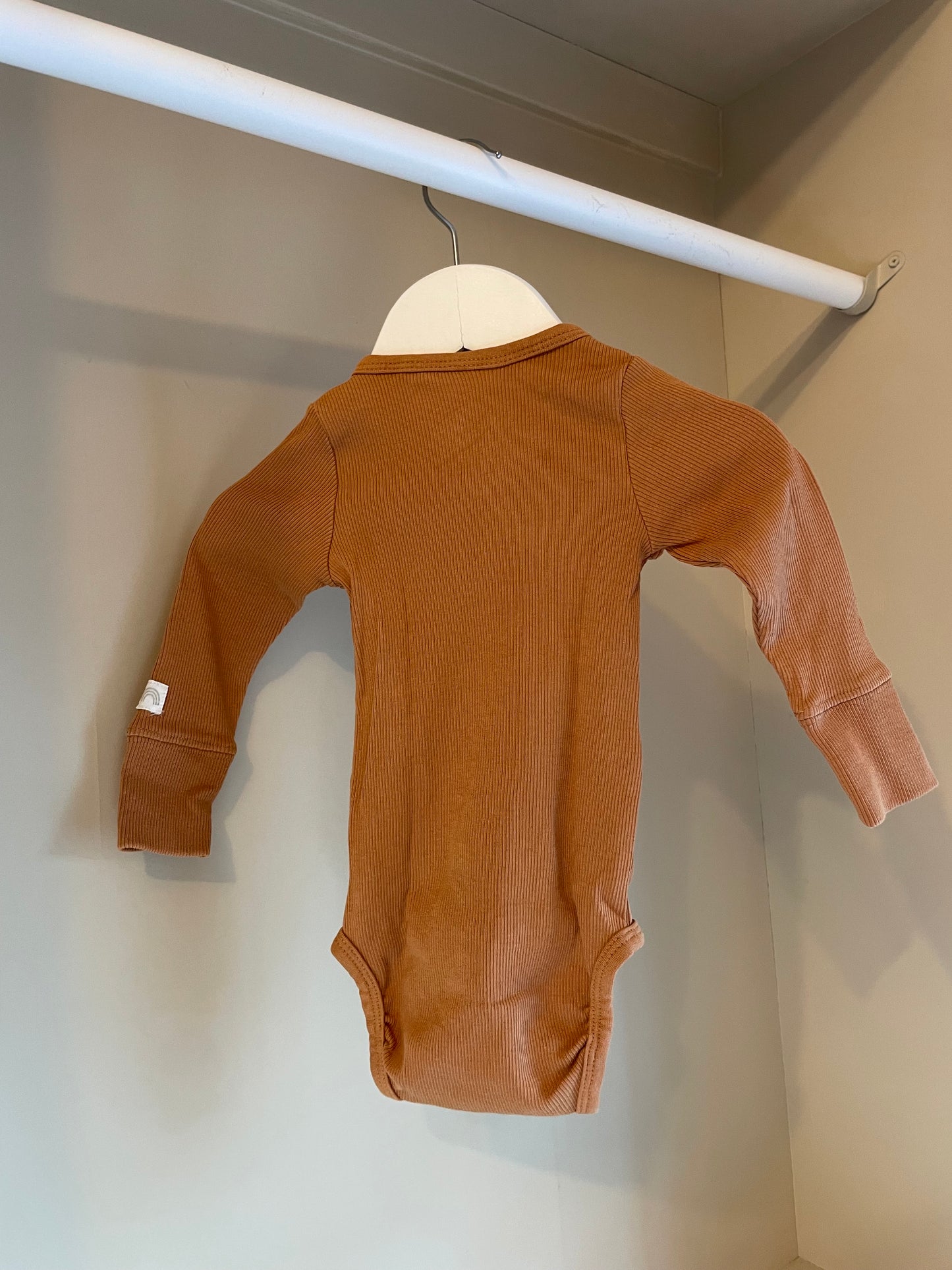 Body brun ribbad stl 62 (2-4 mån - Lindex
