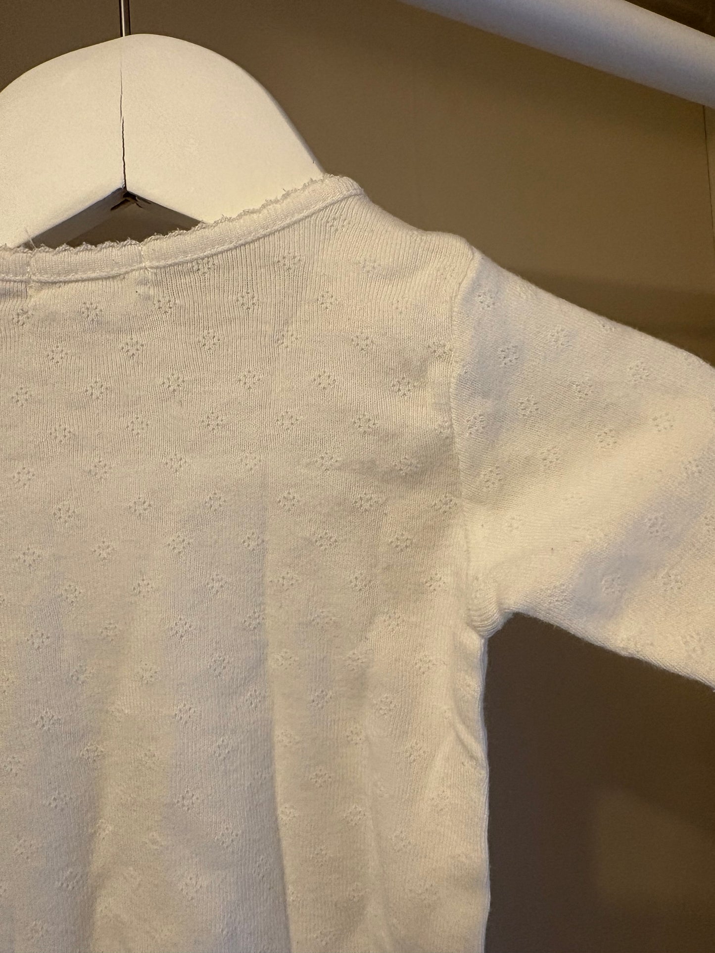 Body vit stl 62 (2-4 mån) - Newbie