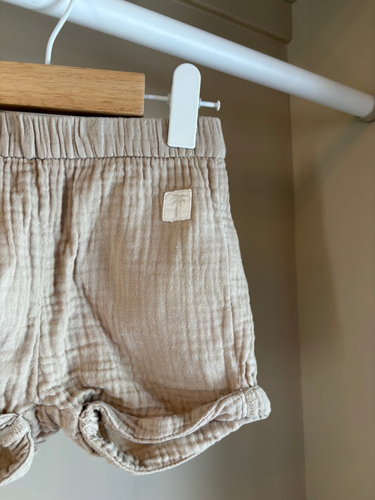 Shorts muslintyg beige stl 74 (6-9 mån) - Kappahl