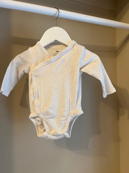 Body omlott beige stl 62 (2-4 mån) - H&M