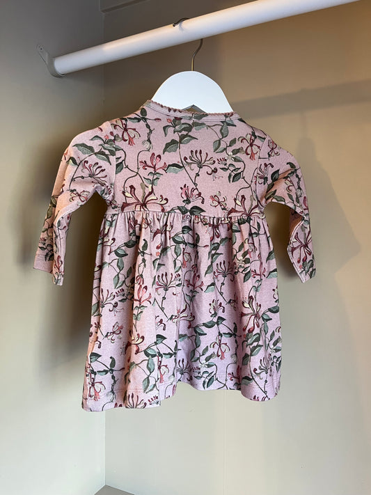 Klänning lila med blommor Stl 62 (2-4 mån) - Name it