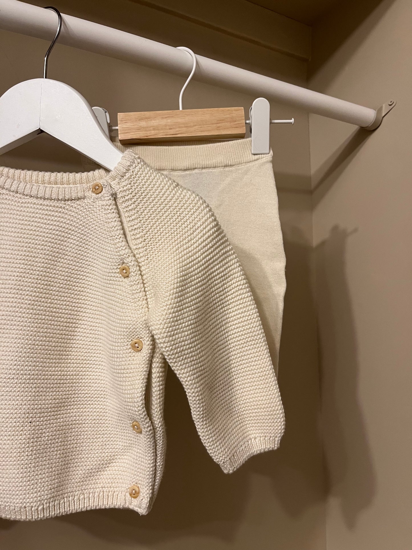 Stickat Set tröja & byxa stl 62 (2-4 mån) - H&M (nytt)