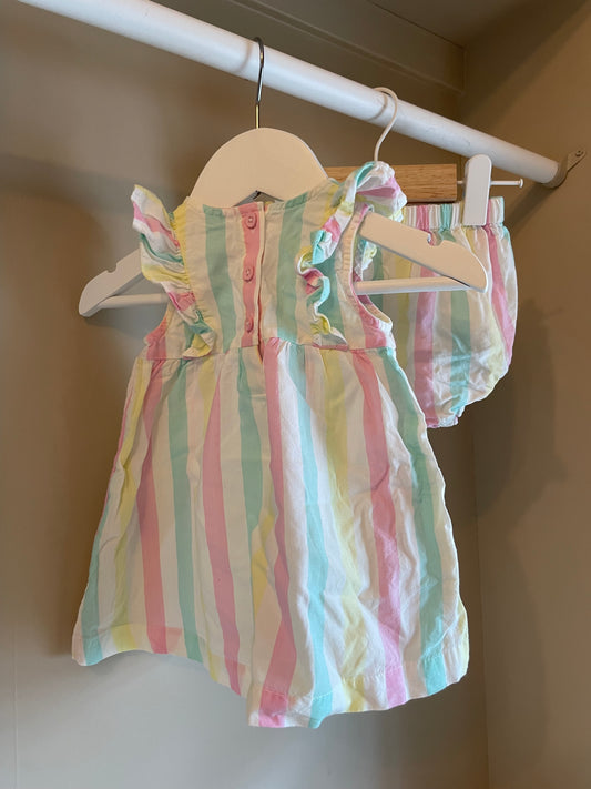 Set (blus och shorts) stl 62 (2-4 mån) - Kappahl