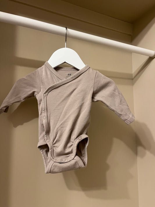 Body omlott beige stl 56 (1-2 mån) - H&M