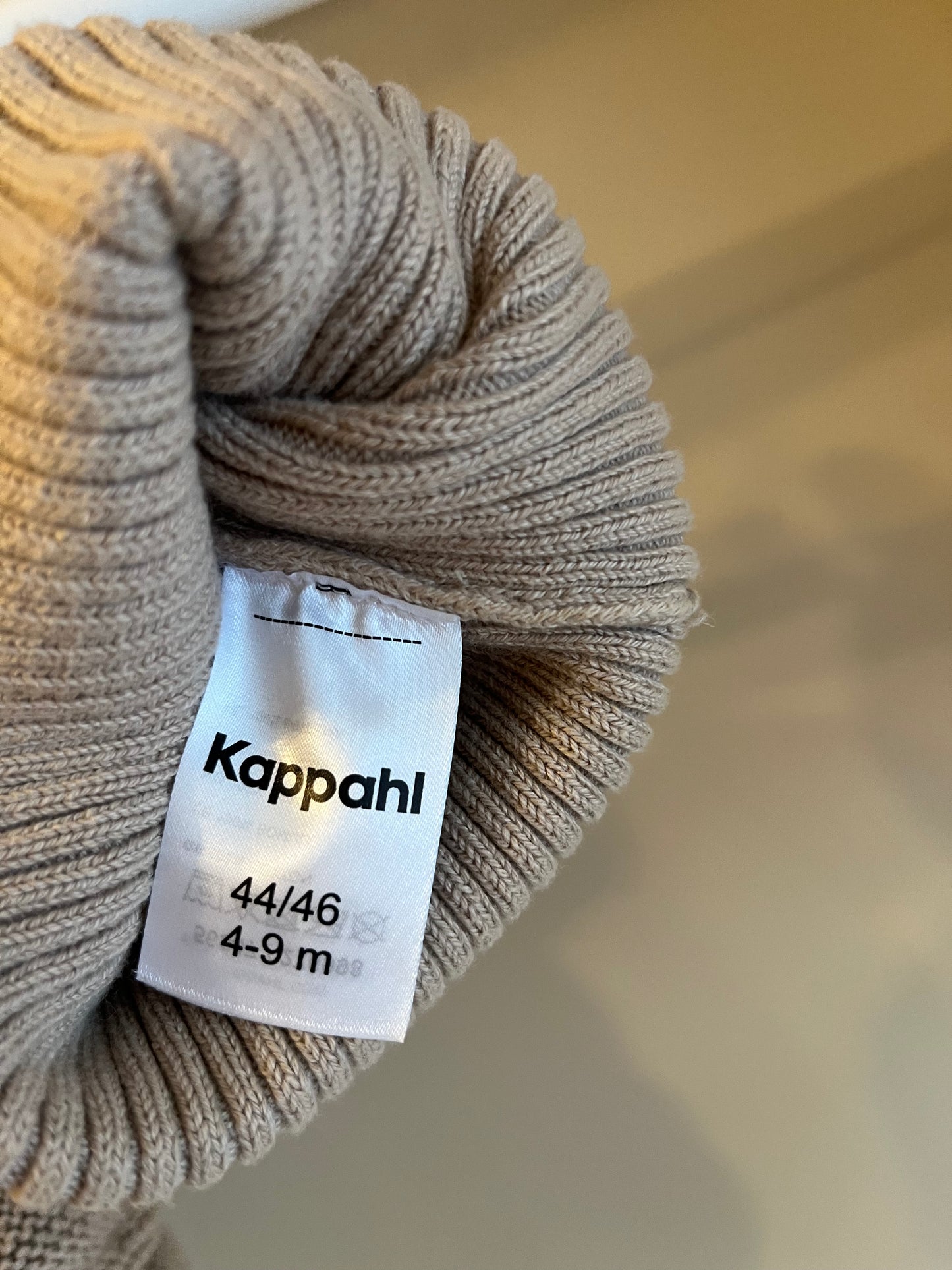 Mössa beige stl 44/46 (4-9 mån) - Kappahl