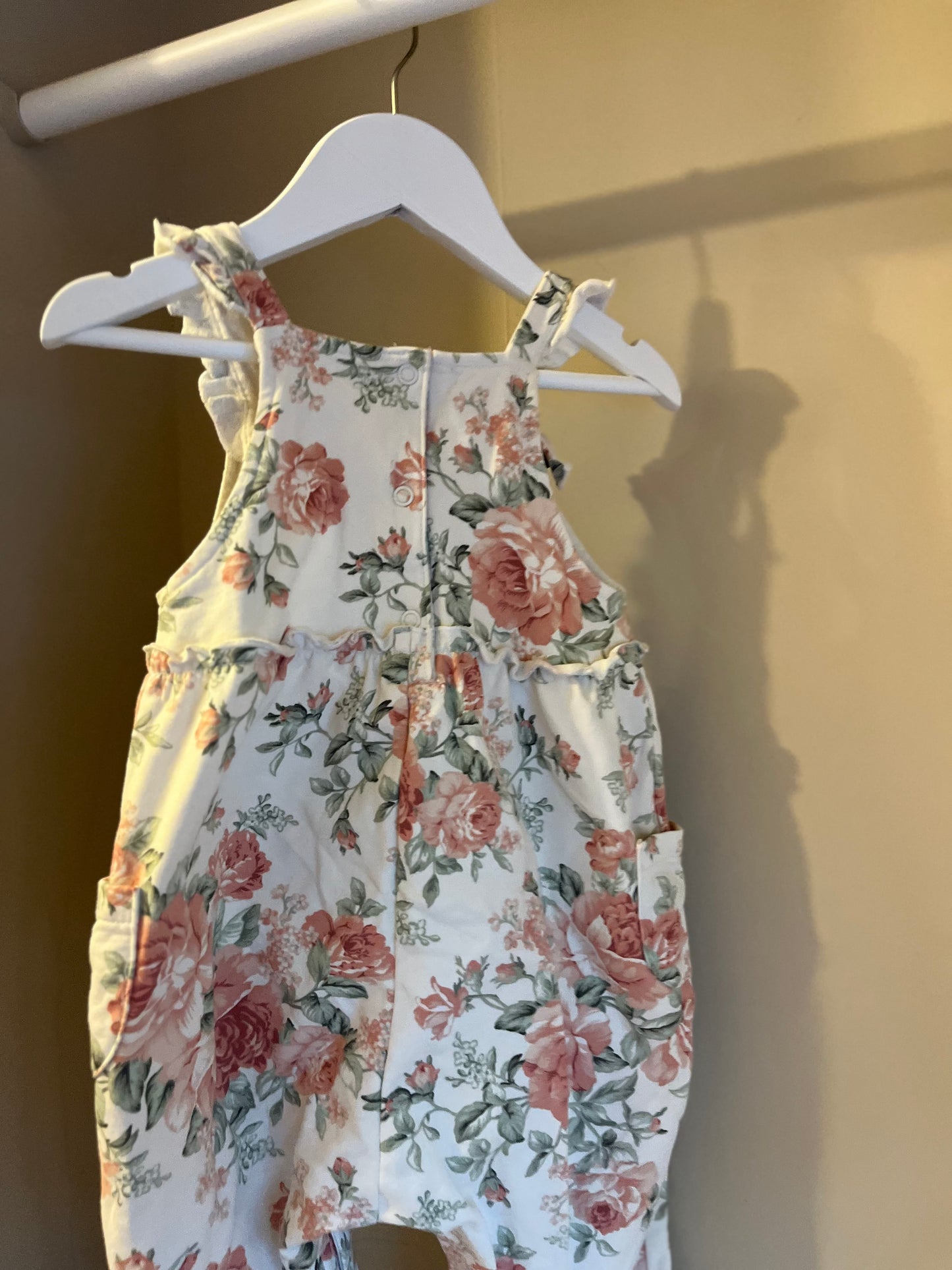 Jumpsuit storlek 80 (9-12 mån) - Newbie