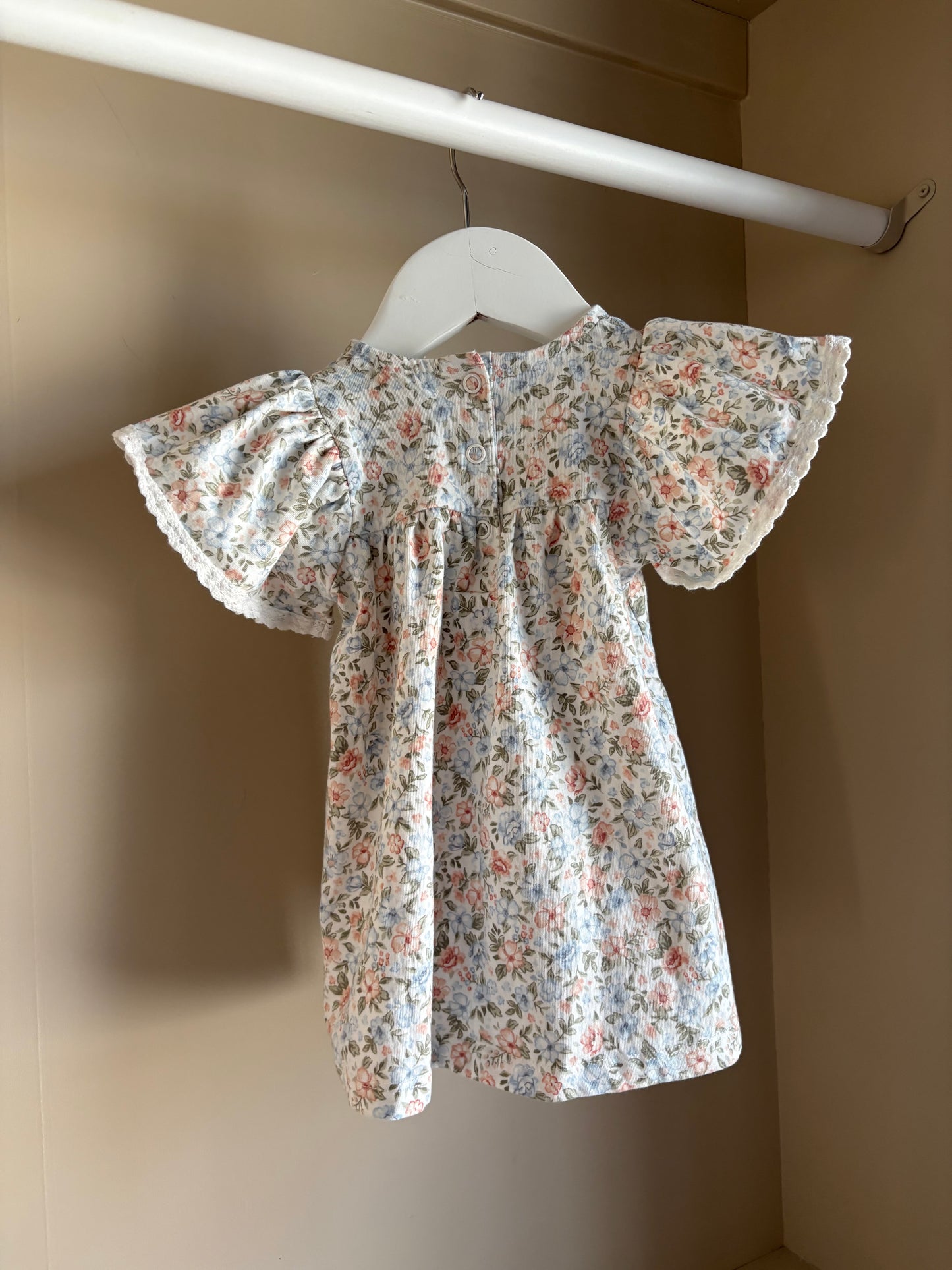 Klänning sommar stl 68 (4-6 mån) - Newbie