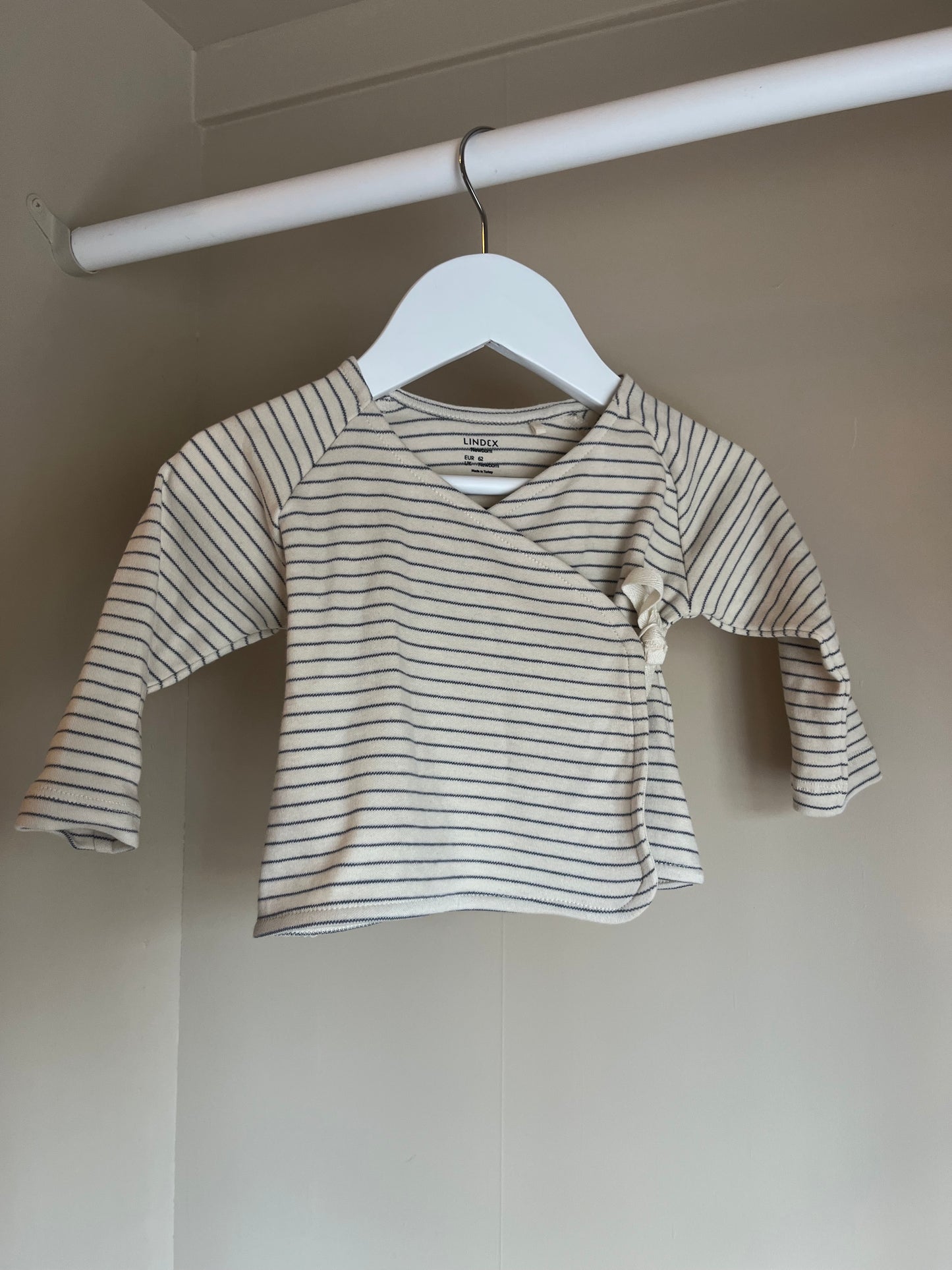 Tunn omlott kofta stl 62 (2-4) - Lindex