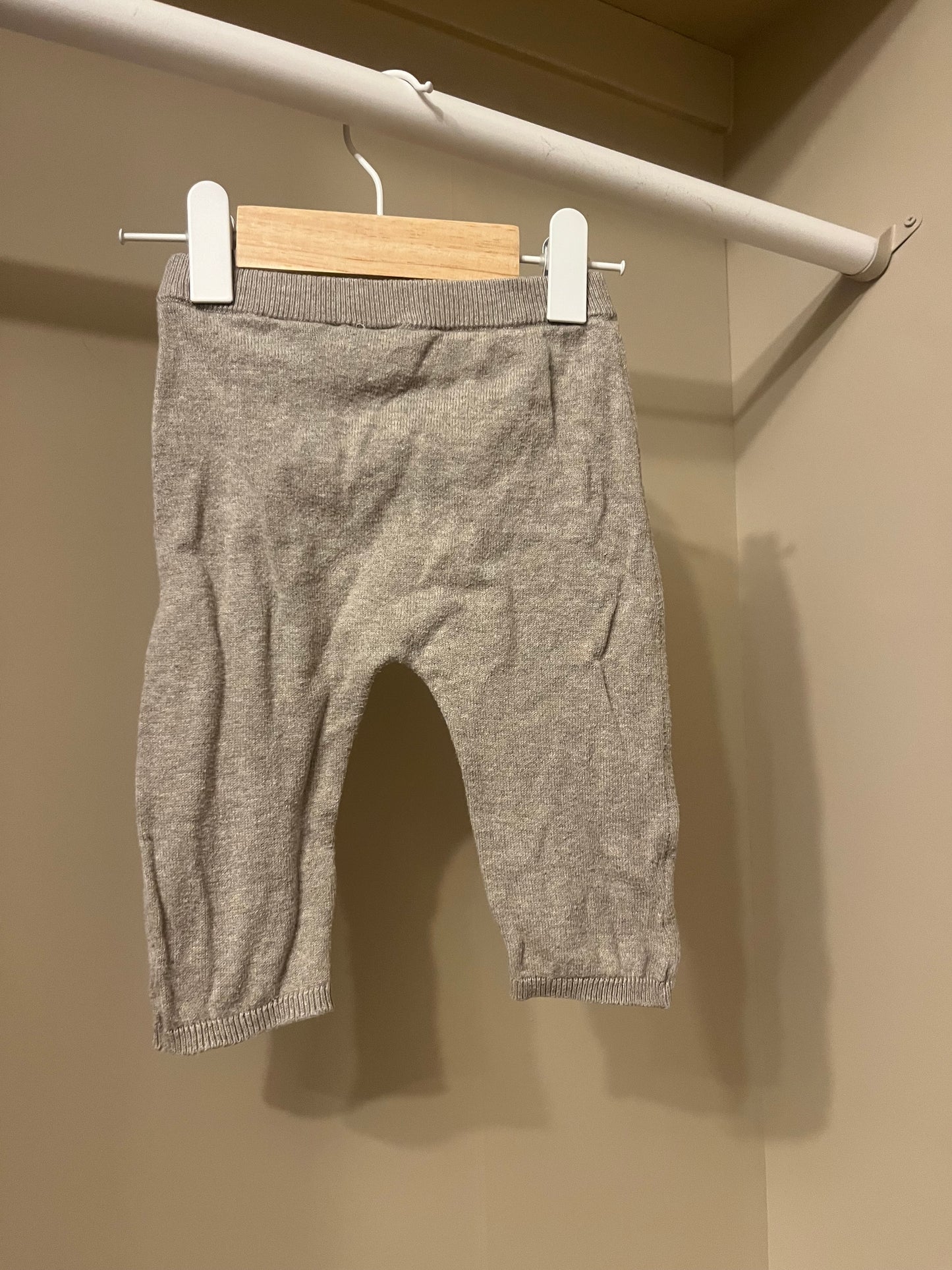 Stickade byxor stl 68 - H&M