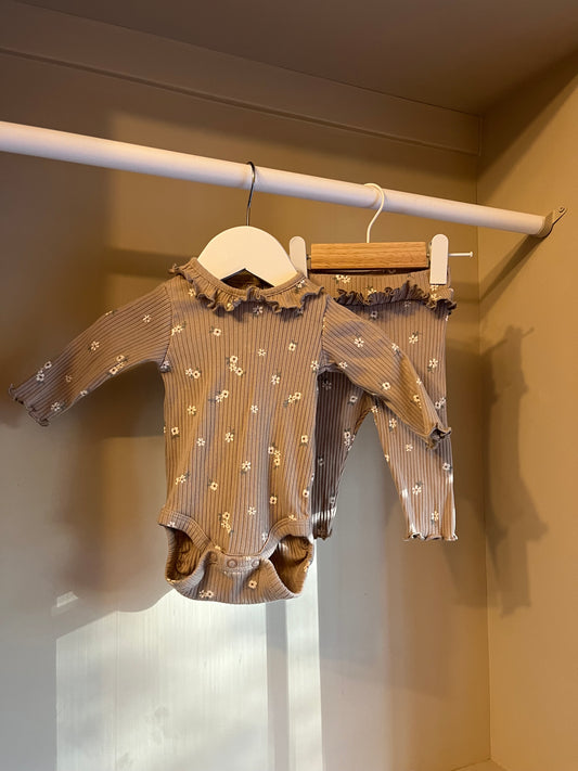 Set Beige/brunt med blommor stl 56 (1-2 mån) - Kappahl