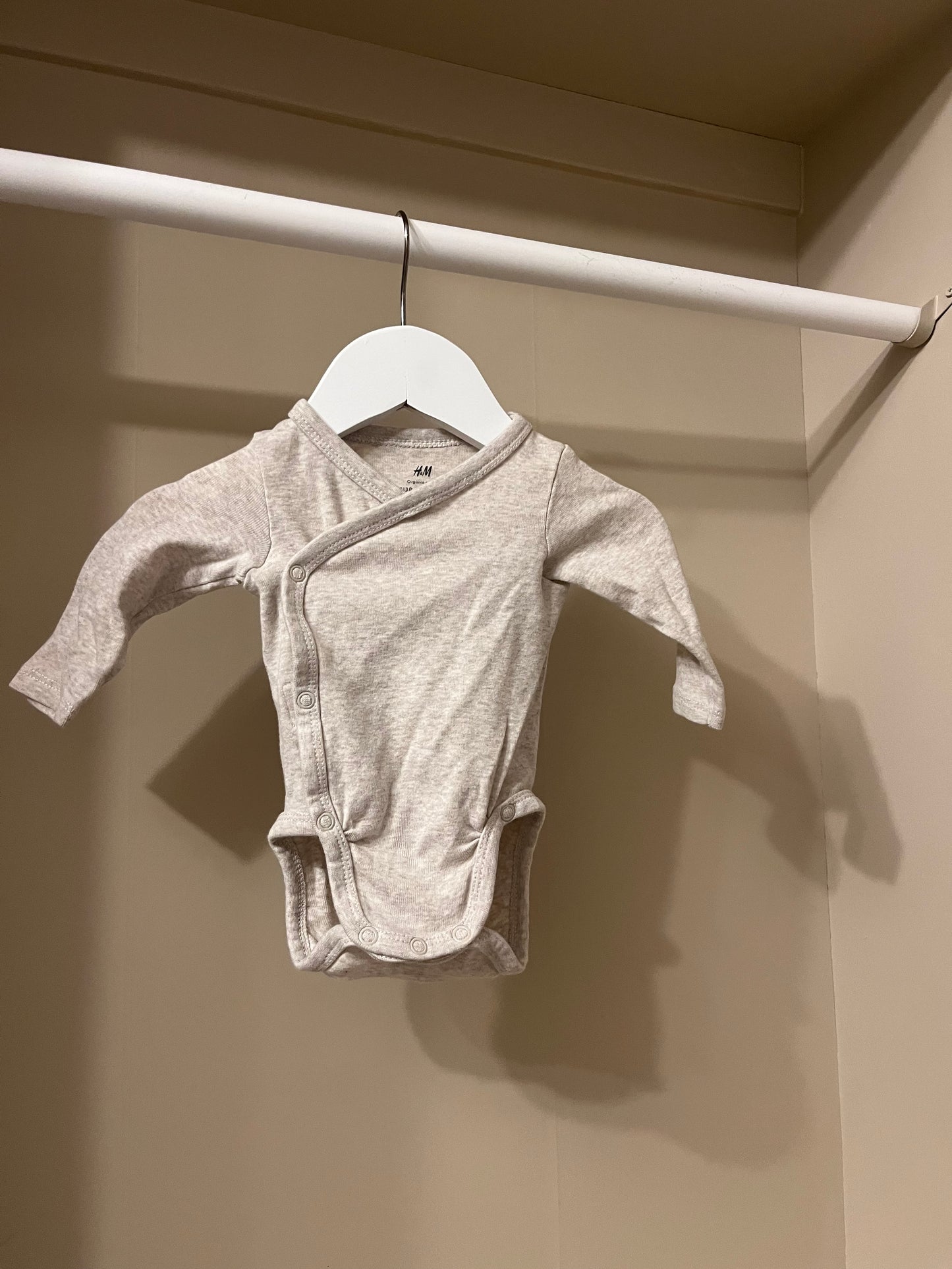 Body omlott beige stl 56 (1-2 mån) - H&M