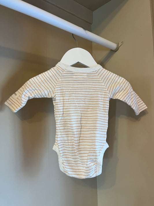 Body vit/randig stl 50 (0-1 mån) - Newbie