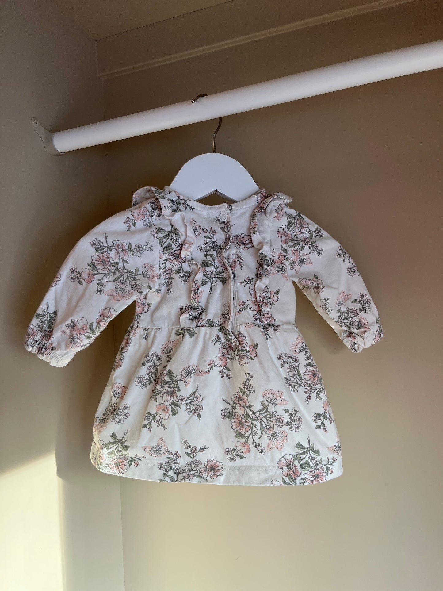 Klänning Newbie storlek 56