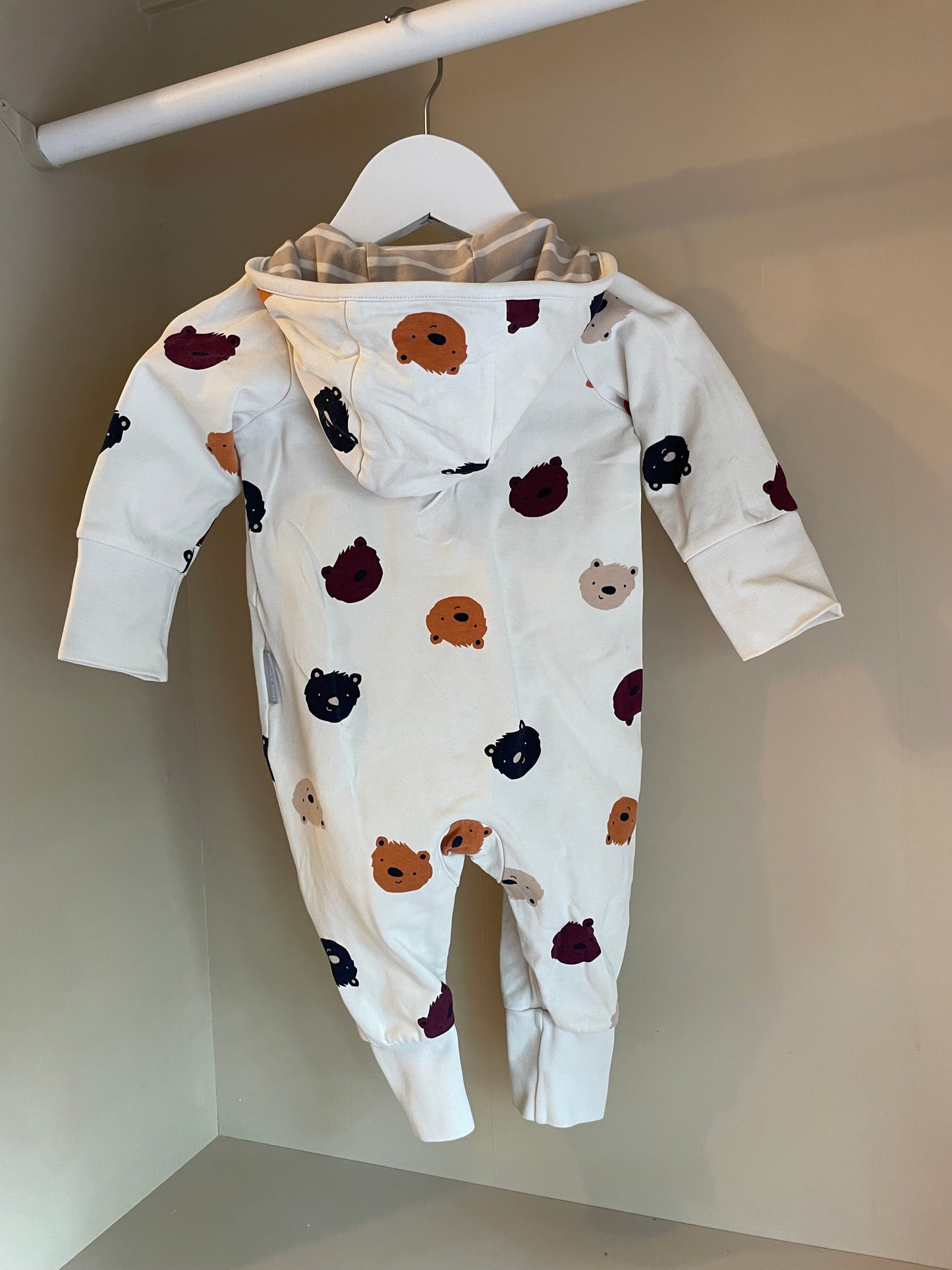 Sweatshirtoverall med luva storlek 62 (2-4 mån) - P O.P