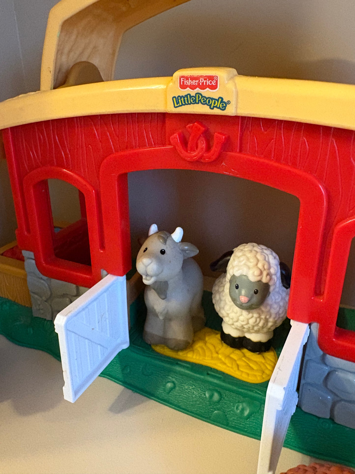 Bondgård ink 5 figurer -  fisher price