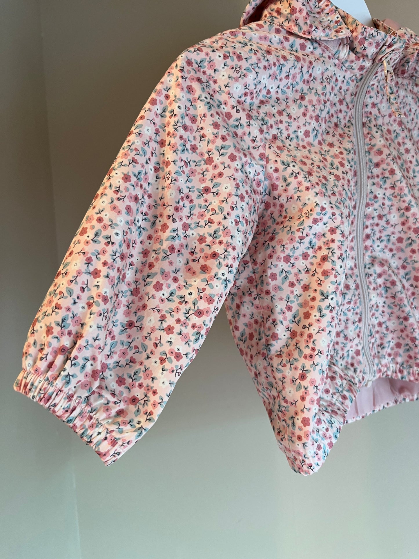 Jacka rosa med blommor stl 68 (4-6 mån) - H&M