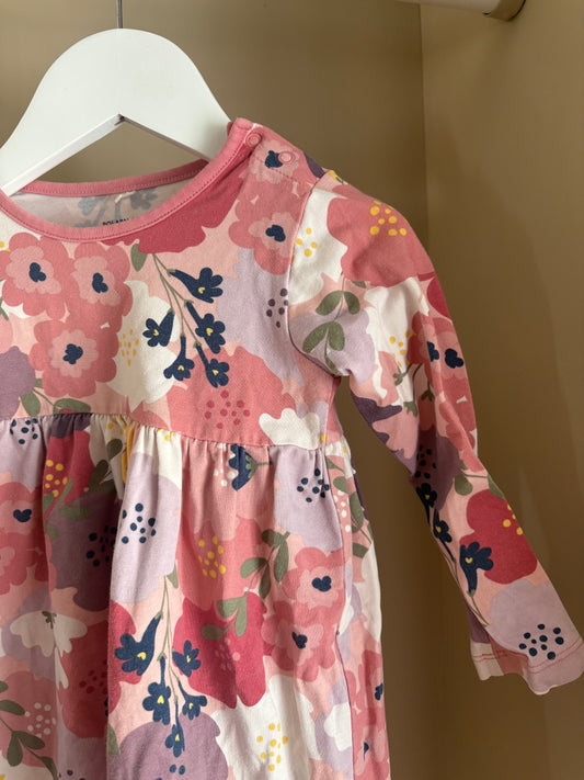 Långärmad klänning blommig rosa stl 80 (9-12 mån) - Polarn O. Pyret