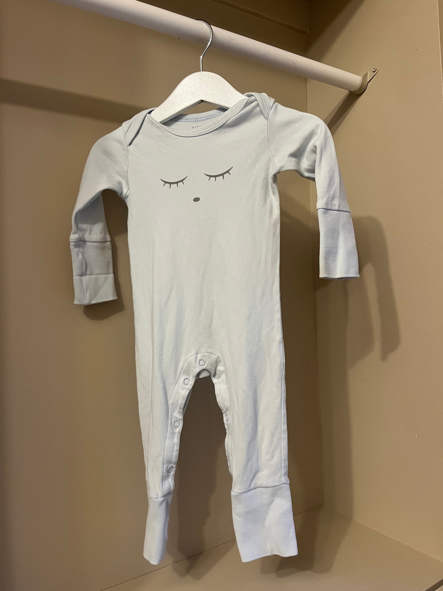 Pyjamas ljusblå stl 62/68 (3-6 mån) - Livly