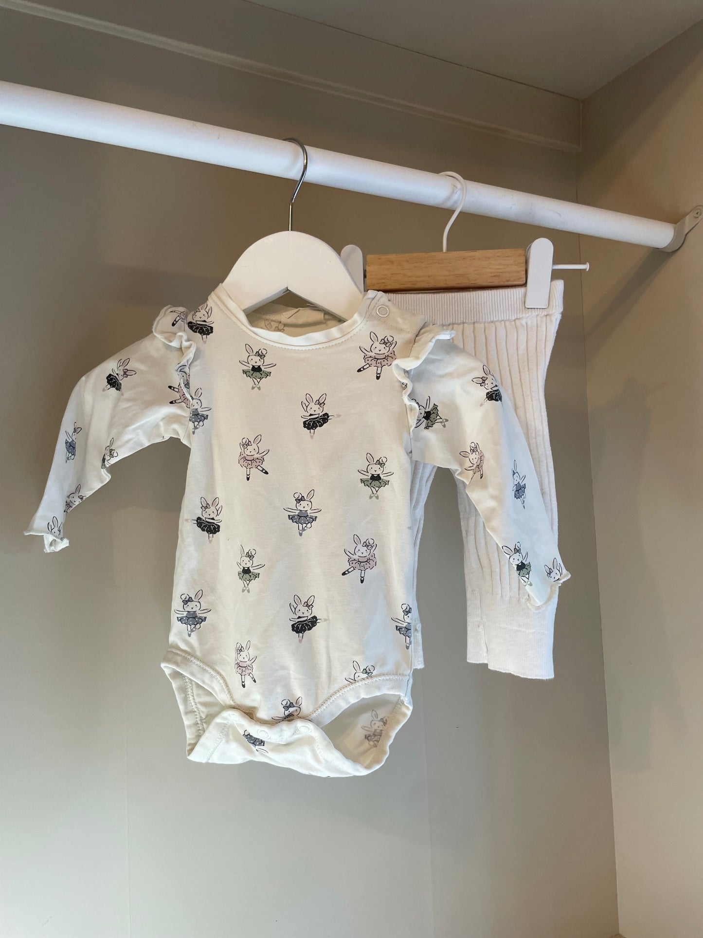 Body kaniner stl 62 (2-4 mån) - Kappahl