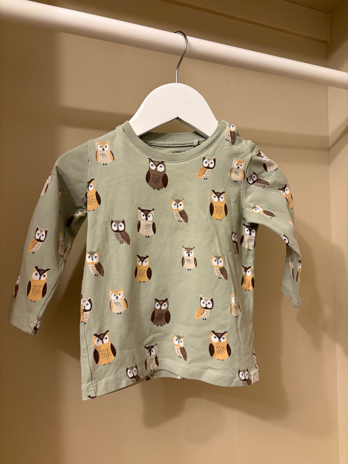 Tröja grön ugglor 🦉 stl 74 - Lindex