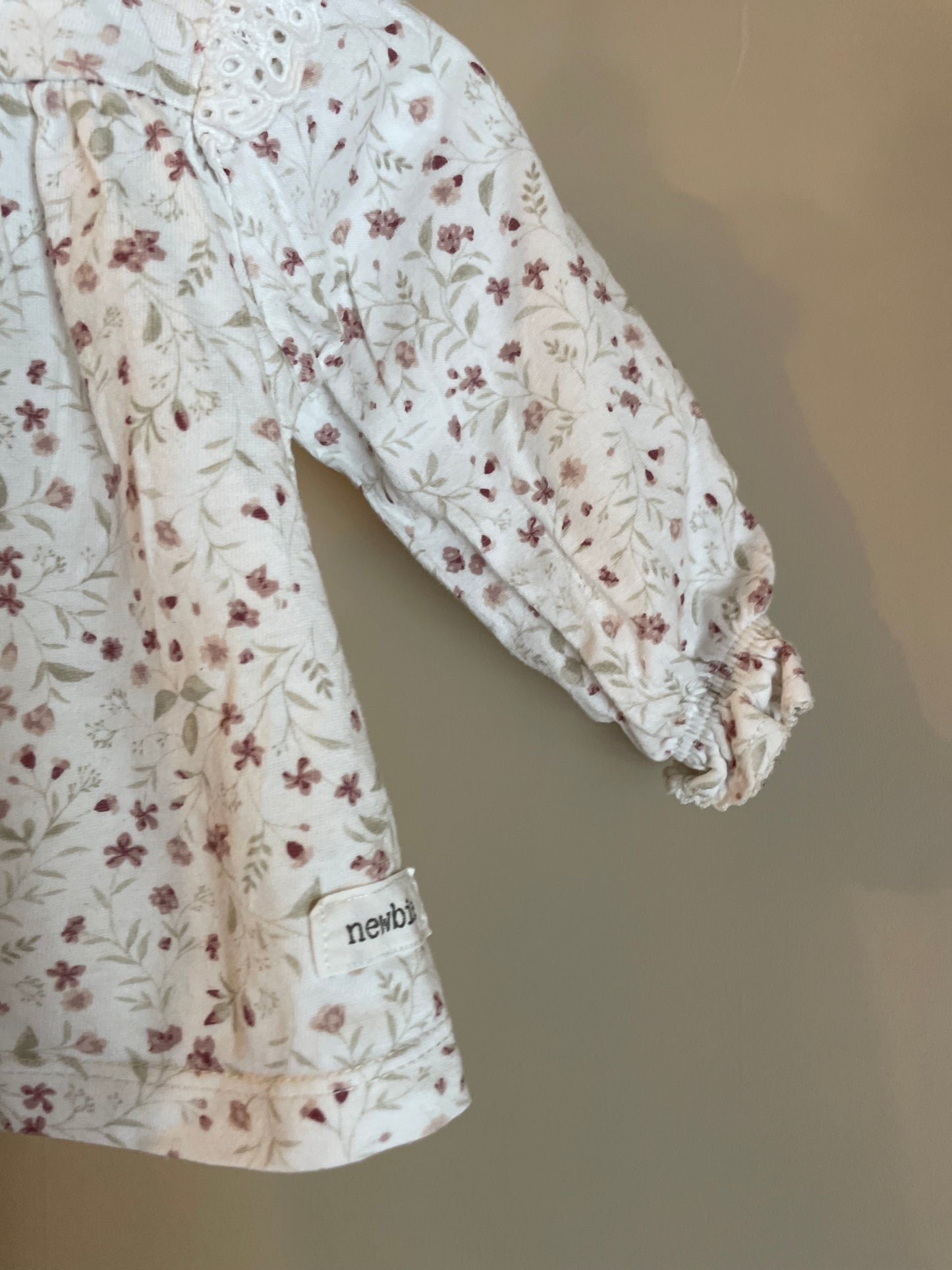 Blus stl 68 (4-6 mån) - Newbie