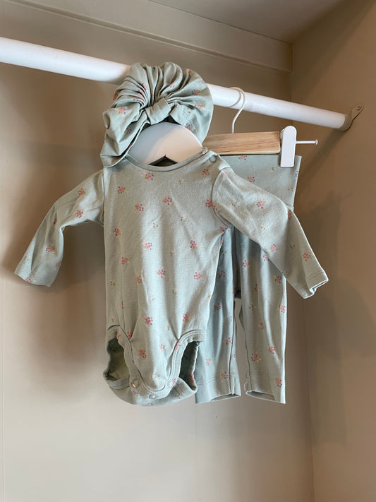 Set (Body, byxa, mössa) Stl 56 (1-2 mån) - H&M