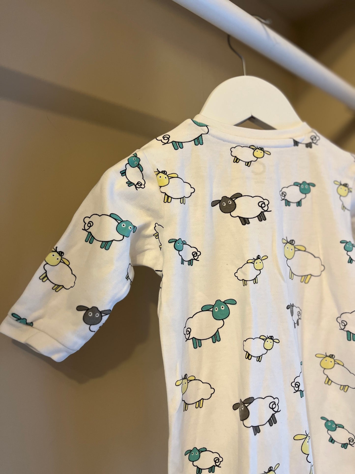 Pyjamas lamm stl 62/68 - Cubus