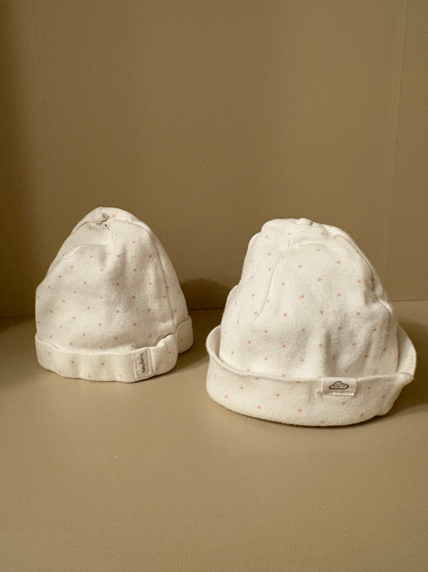 2 pack mössor newborn stl 50/56