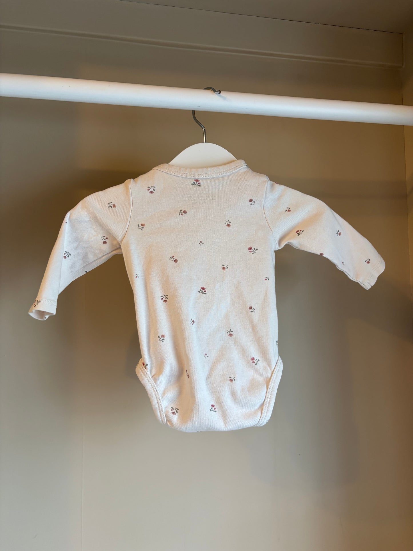 Body stl 62 (2-4mån) - H&M