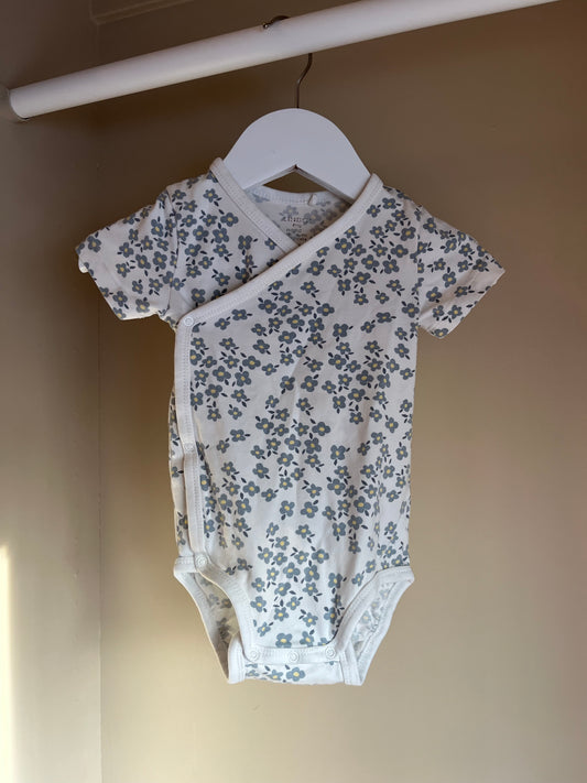 Body blommigt mönster stl 62 (2-4 mån) - Lindex