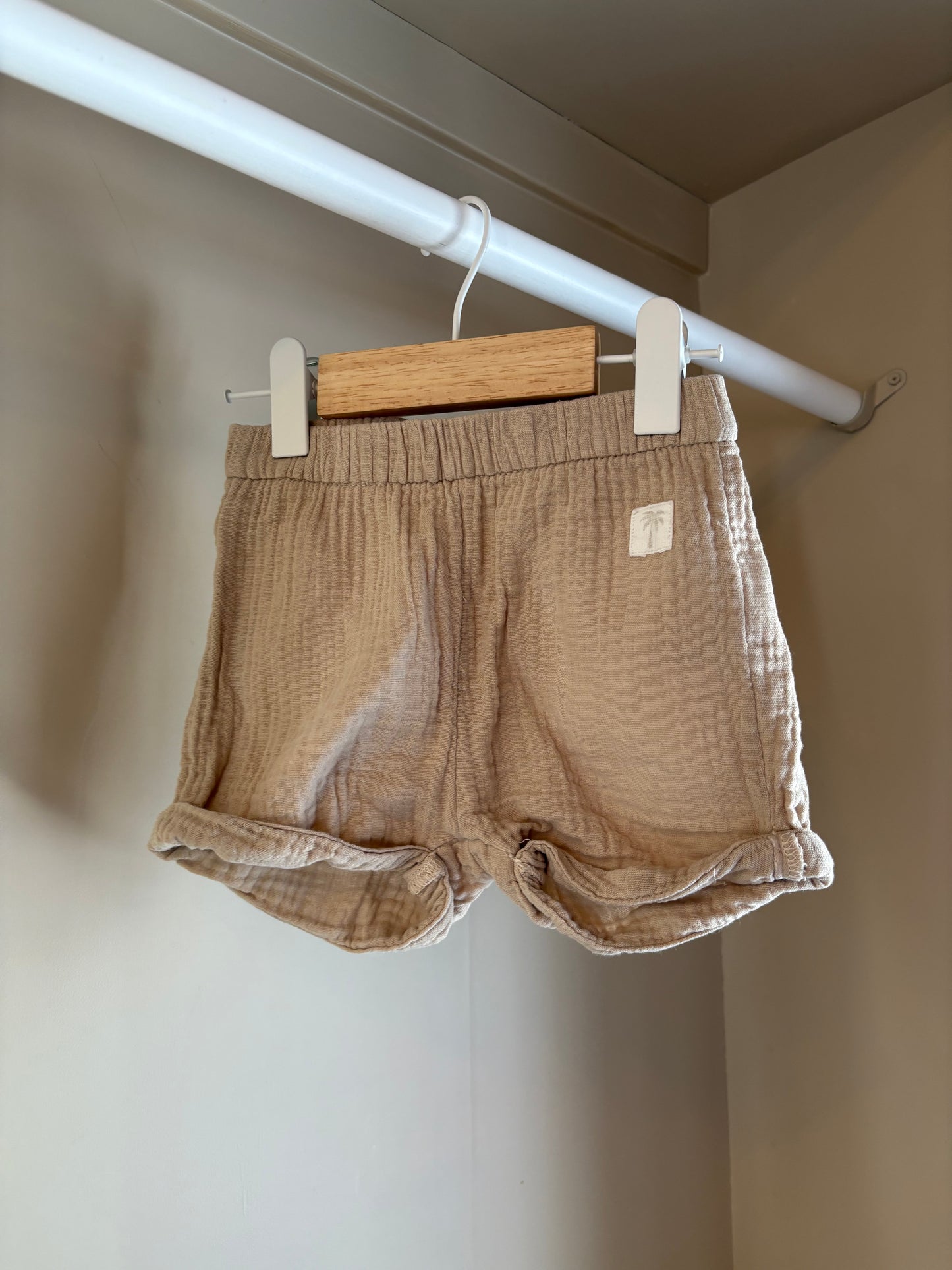 Shorts muslintyg beige stl 74 (6-9 mån) - Kappahl