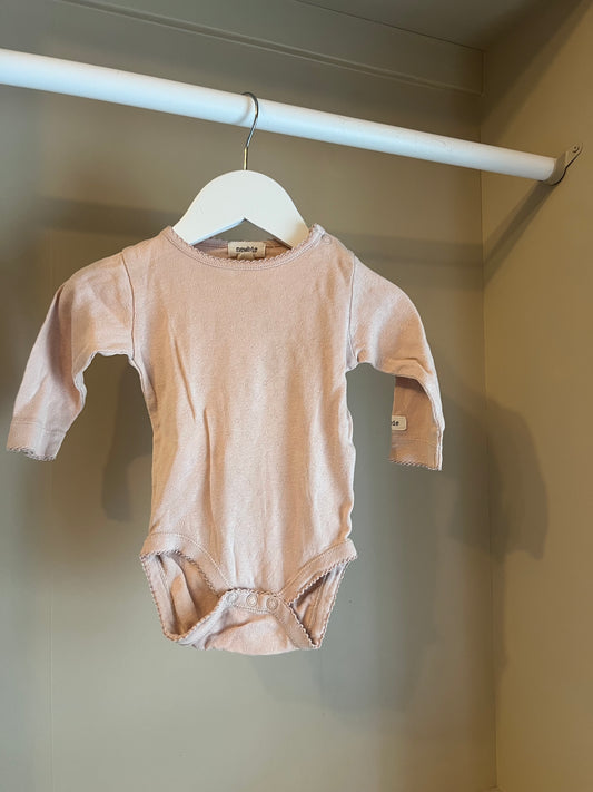 Body gammelrosa stl 62 (2-4 mån) - Newbie