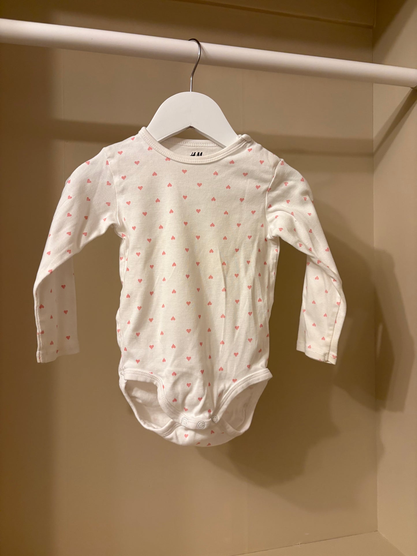 Body hjärtan stl 86 (12-18 mån) - H&M