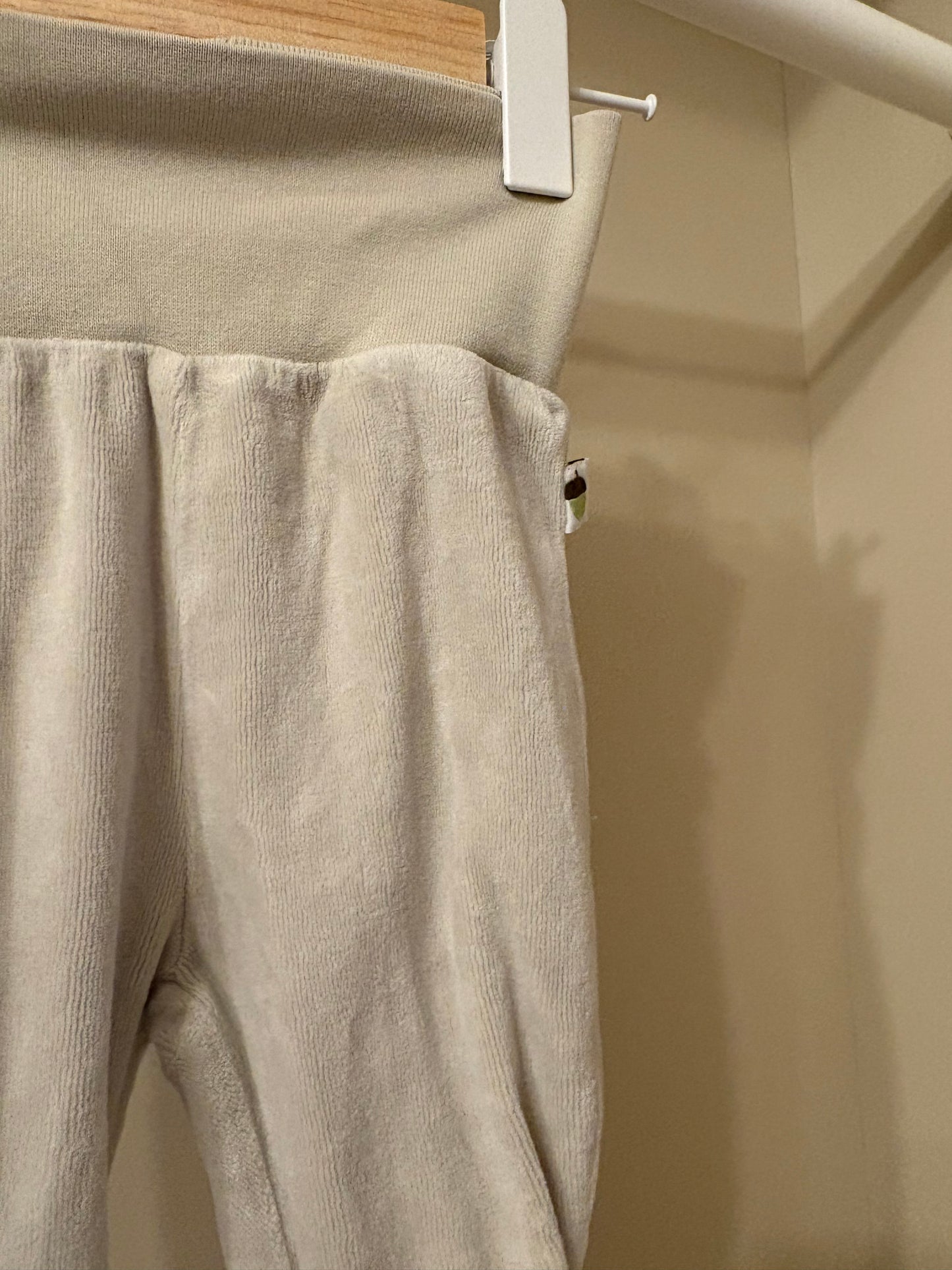 Mjukisbyxor beige stl 50/56 (0-2 månader) - Lindex