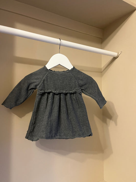 Klänning grå stl 62 (2-4 mån) - Newbie