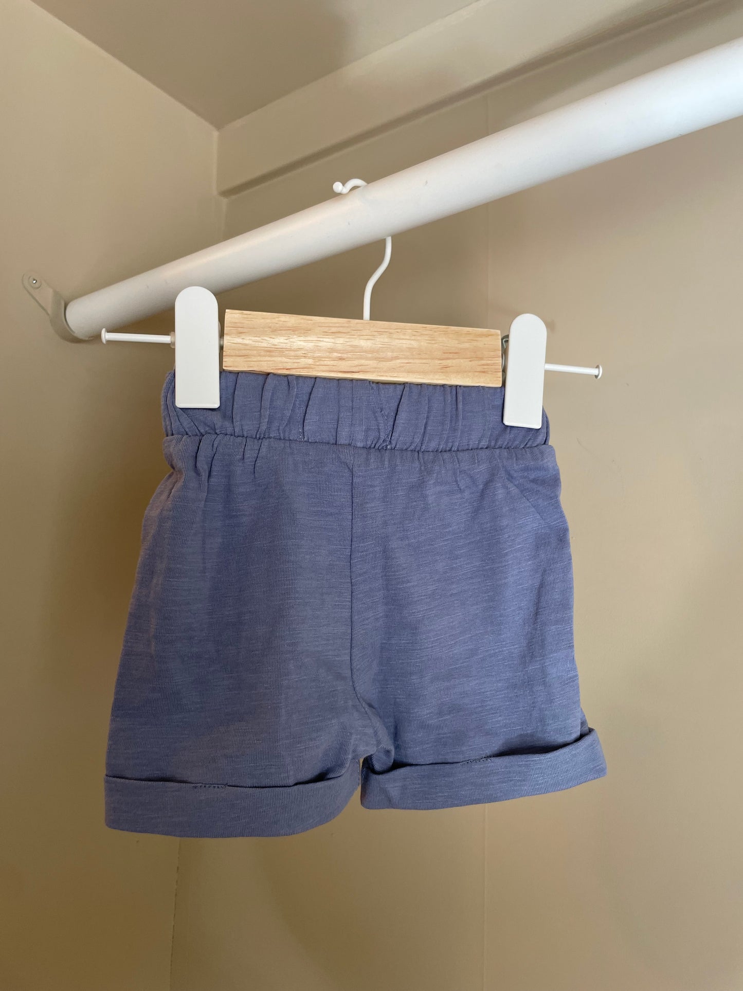 Shorts stl 50/56 (1-2 mån) - Petter & Kajsa