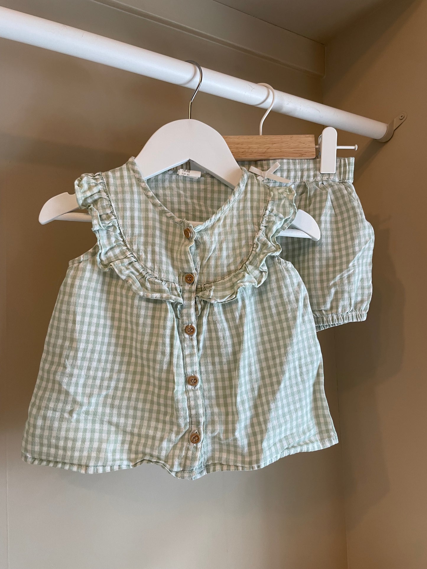 Set blus+shorts stl 80 (9-12 mån) - H&M