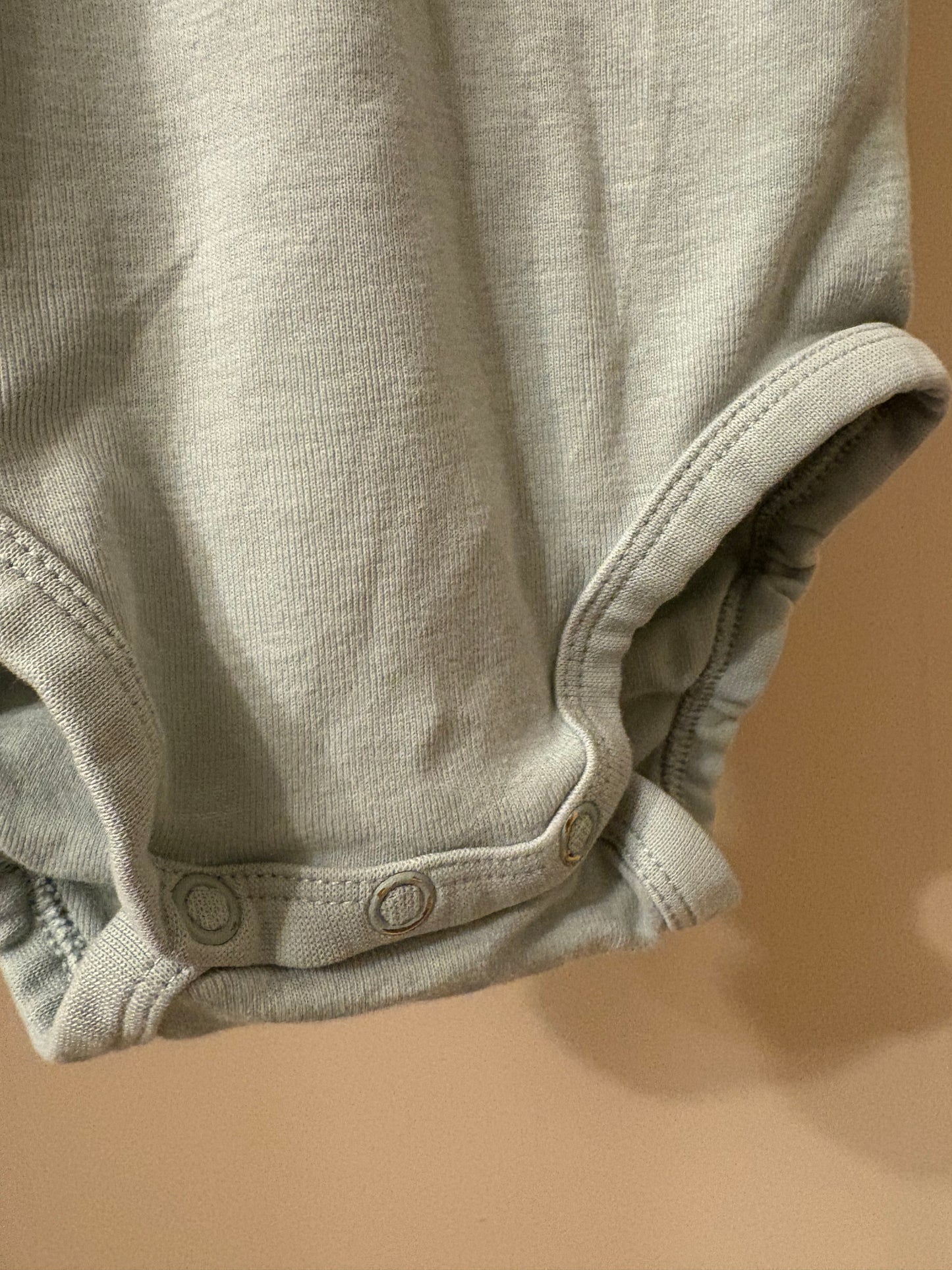 Body kortärmad grön stl 74