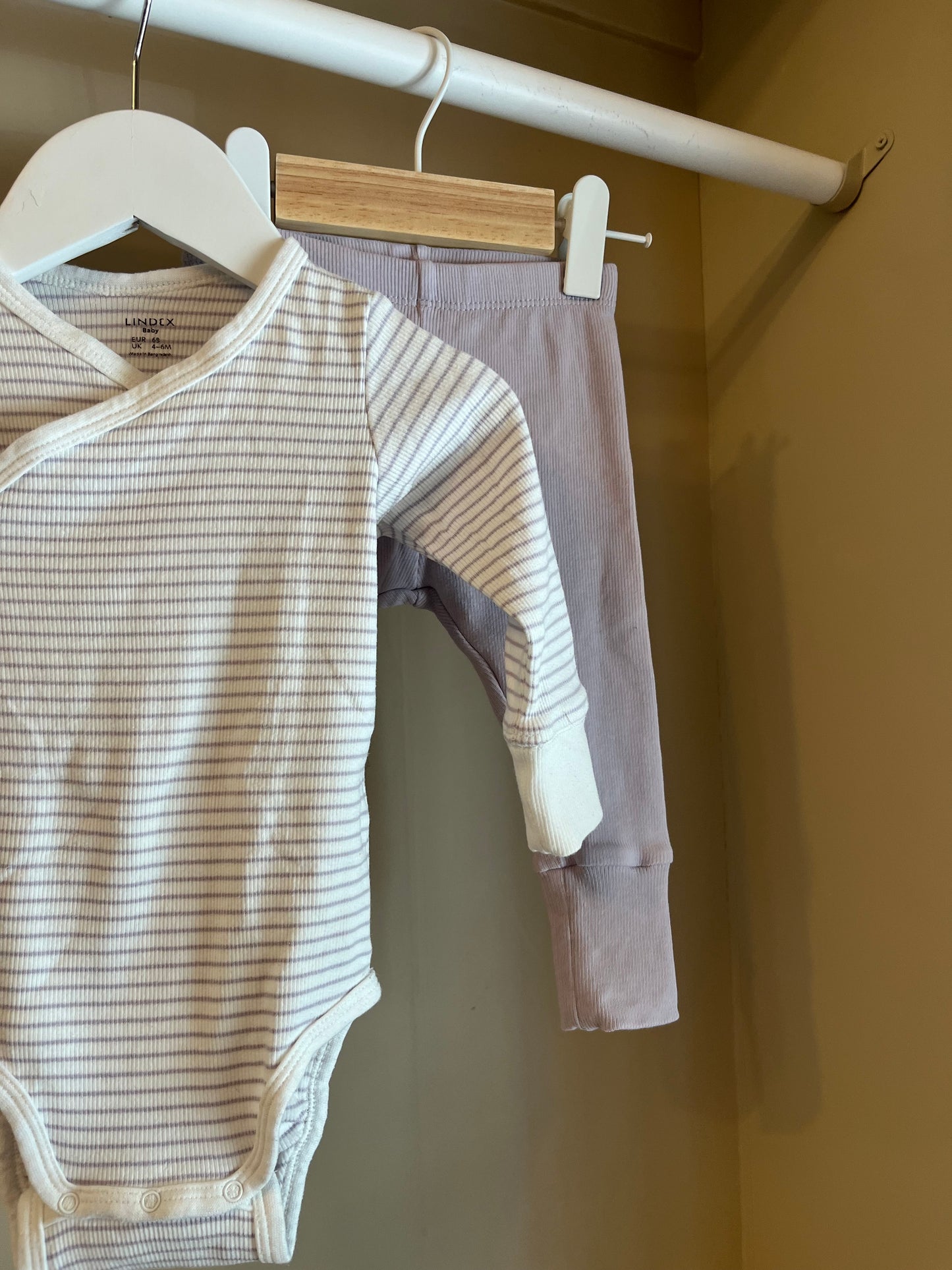 Leggings lila stl 68 (4-6 mån) - Lindex
