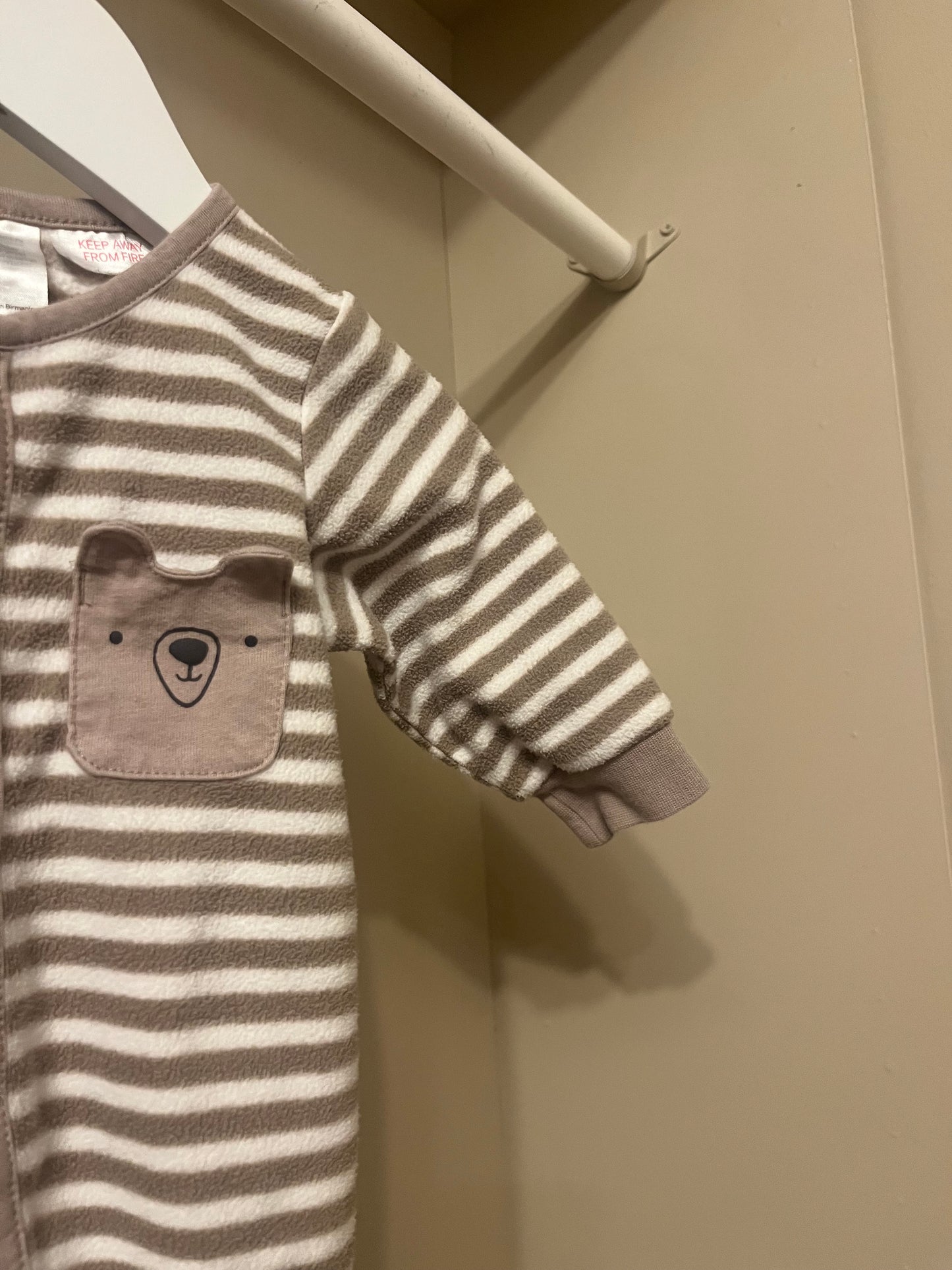 Pyjamas Fleece randig stl 62 (2-4 mån) - H&M