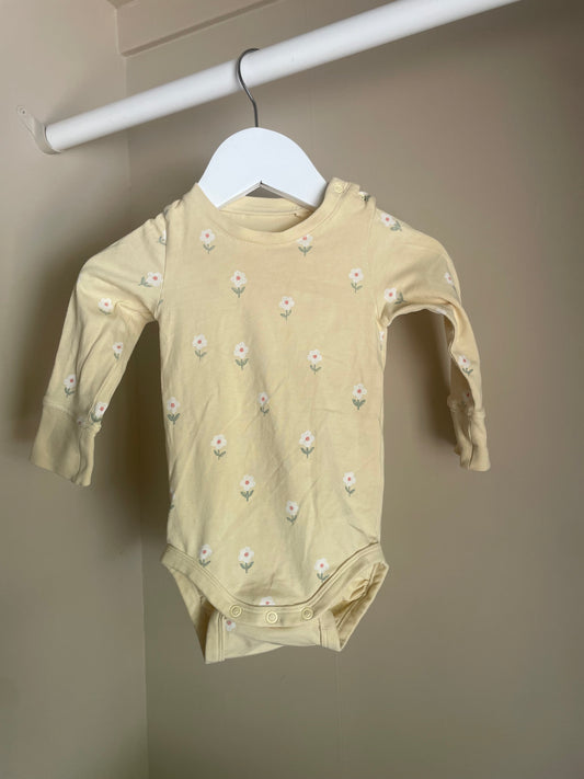 Body gul med blommor stl 62 (2-4 mån) - Lindex
