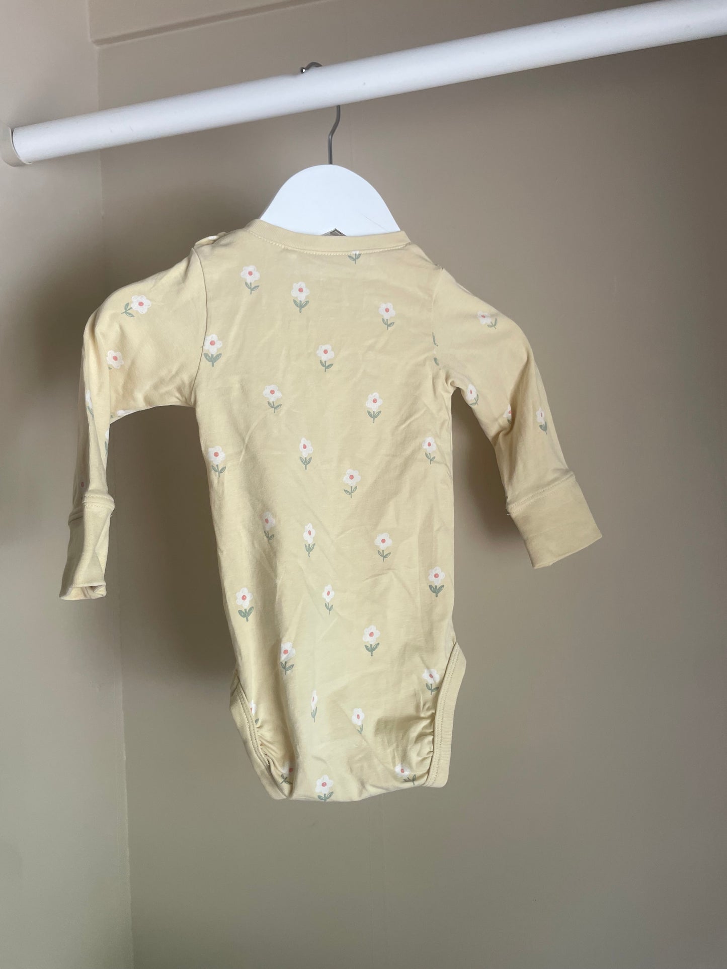 Body gul med blommor stl 62 (2-4 mån) - Lindex