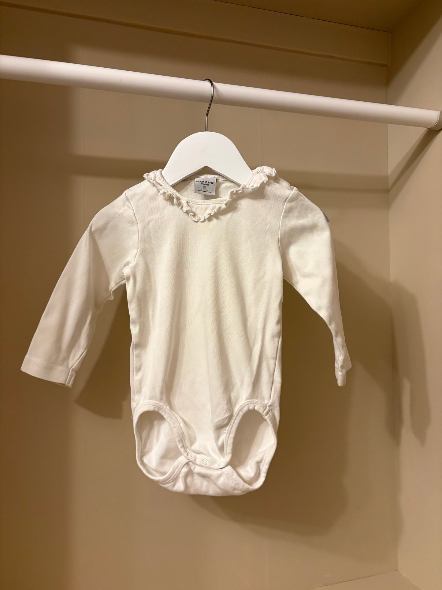 Body vit med krage stl 80 (9-12 mån) - Polarn O. Pyret