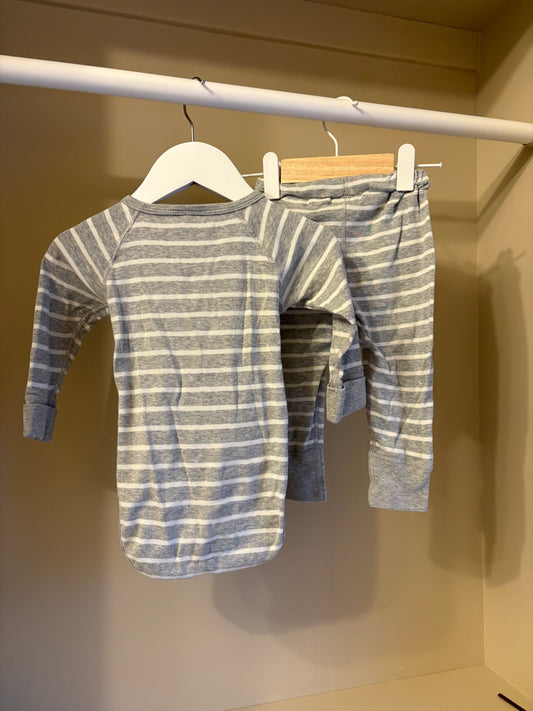 Set body+byxa stl 68 (4-6 mån) Polarn O. Pyret