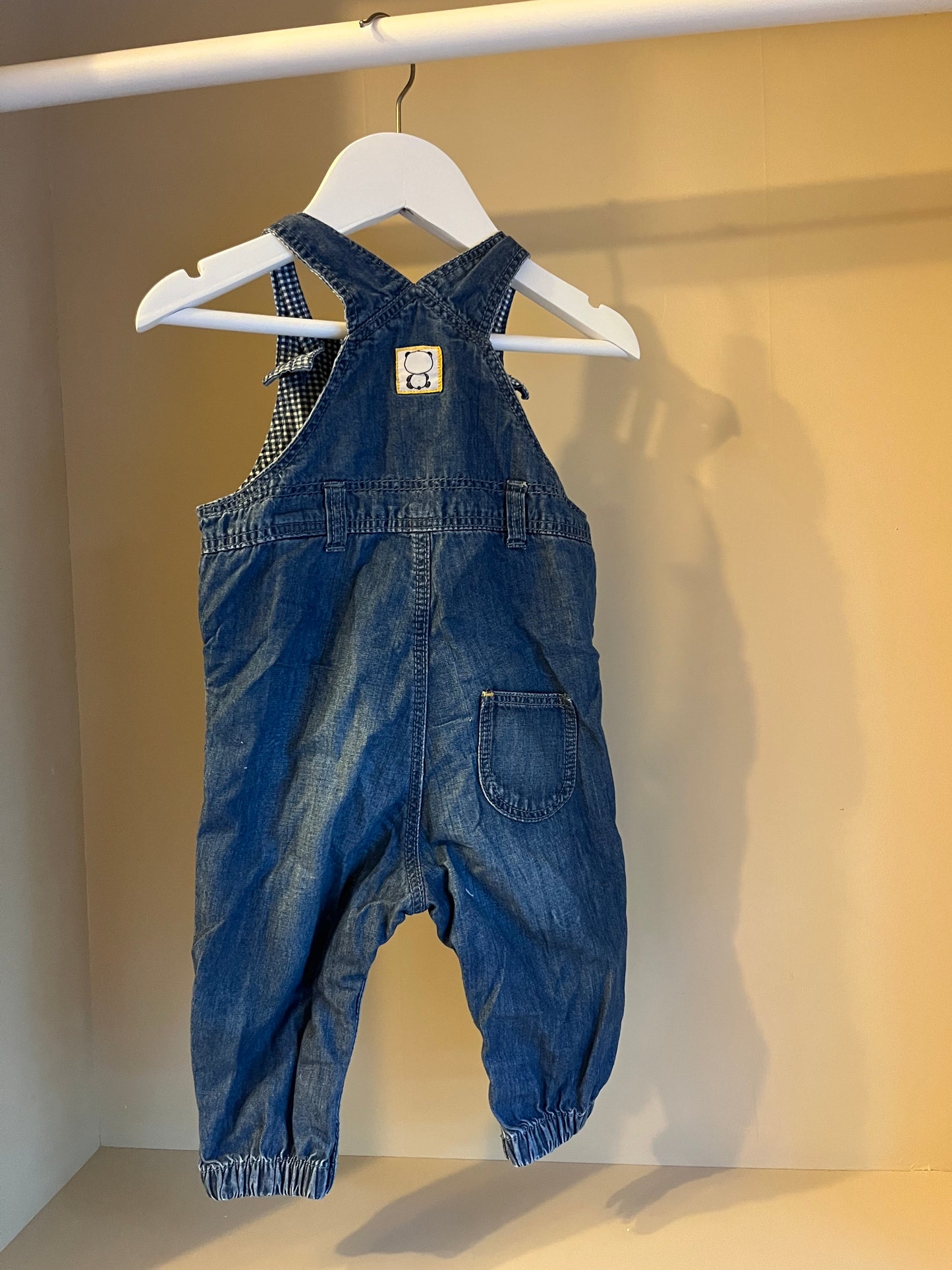Hängselbyxor stl 68 (4-6 mån) - H&M
