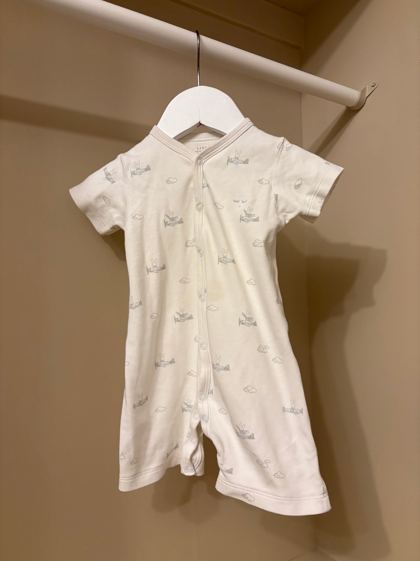 Kortärmad pyjamas stl 62/68 (3-6 mån) - Livly