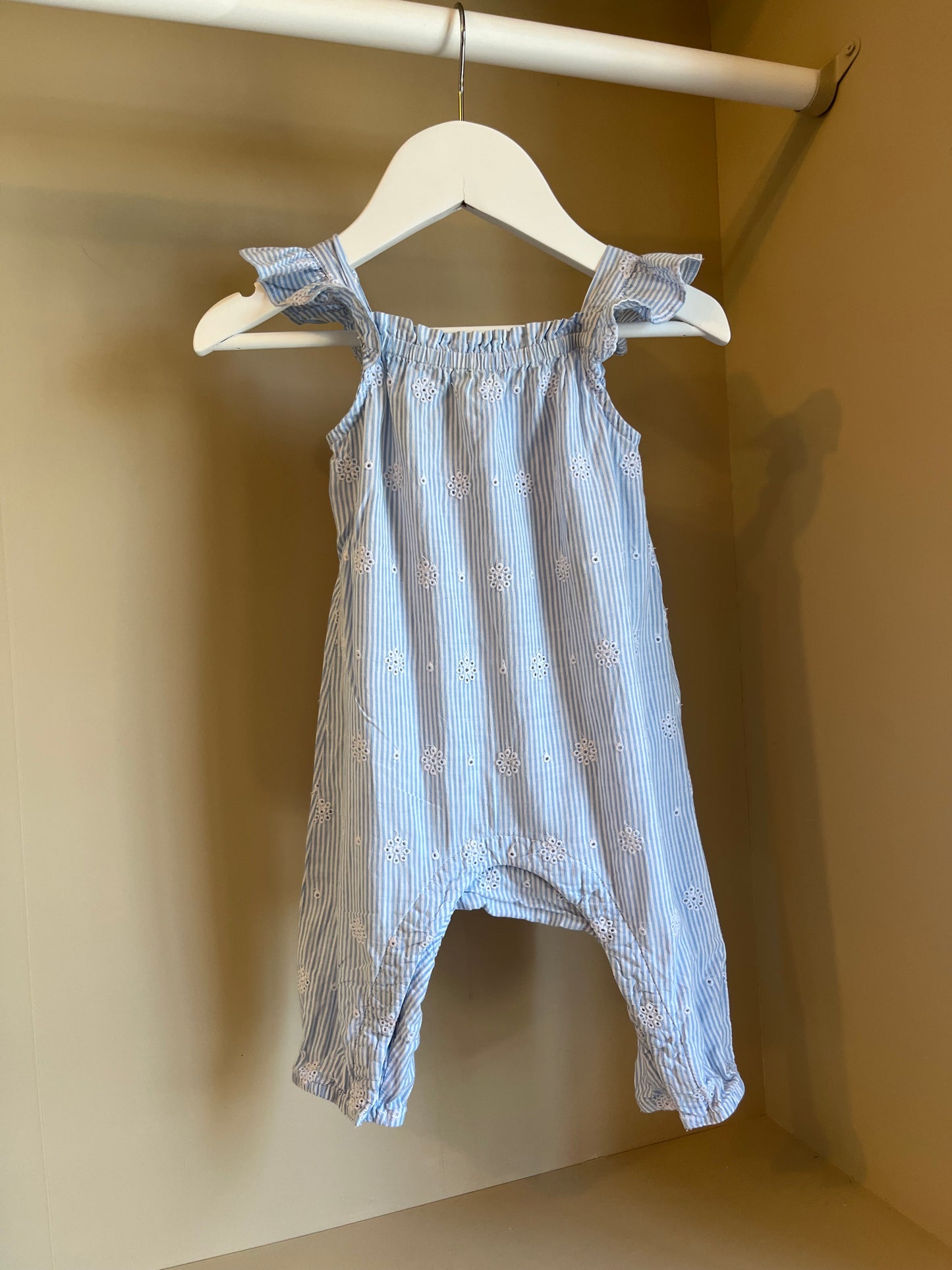 Jumpsuit stl 68 (4-6 mån) - H&M