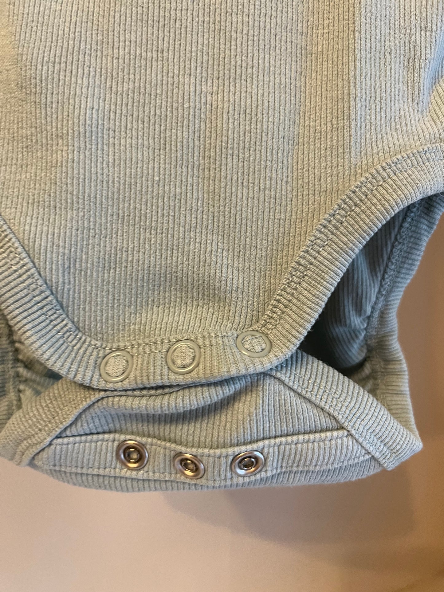 Body omlott stl 68 (4-6 mån) - Kappahl